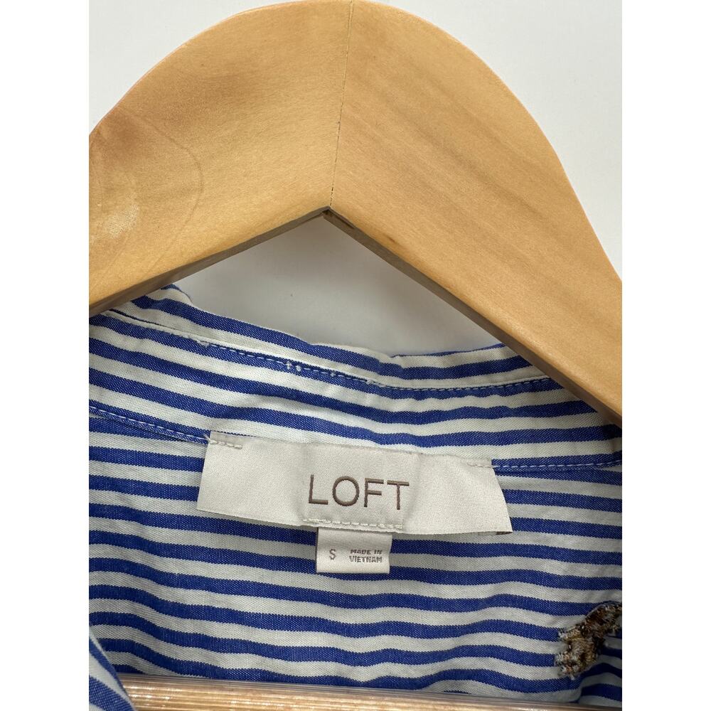 Loft Blue White Pinstripe Dog Embroidered Everyday Shirt Button Down Small BR35 - Picture 8 of 10